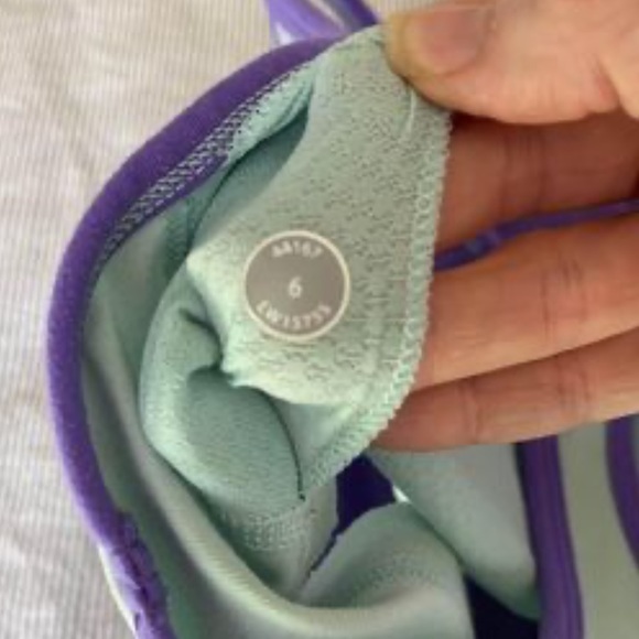 Lululemon tank top no limits size 6 purple blue - Picture 3 of 4